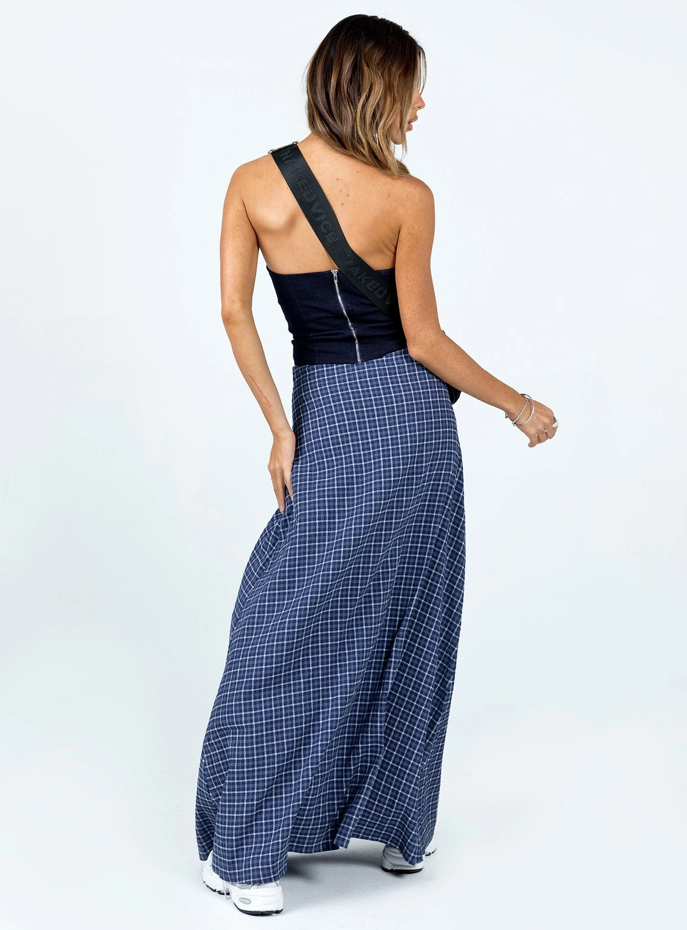 Janee Maxi Skirt Navy Winter Layering