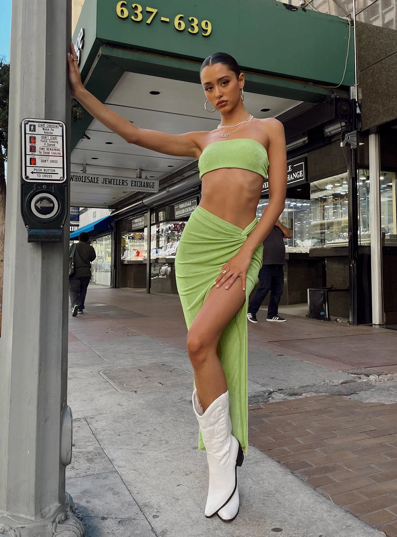 Karley Twist Set Green Figure Flattering Foil Print