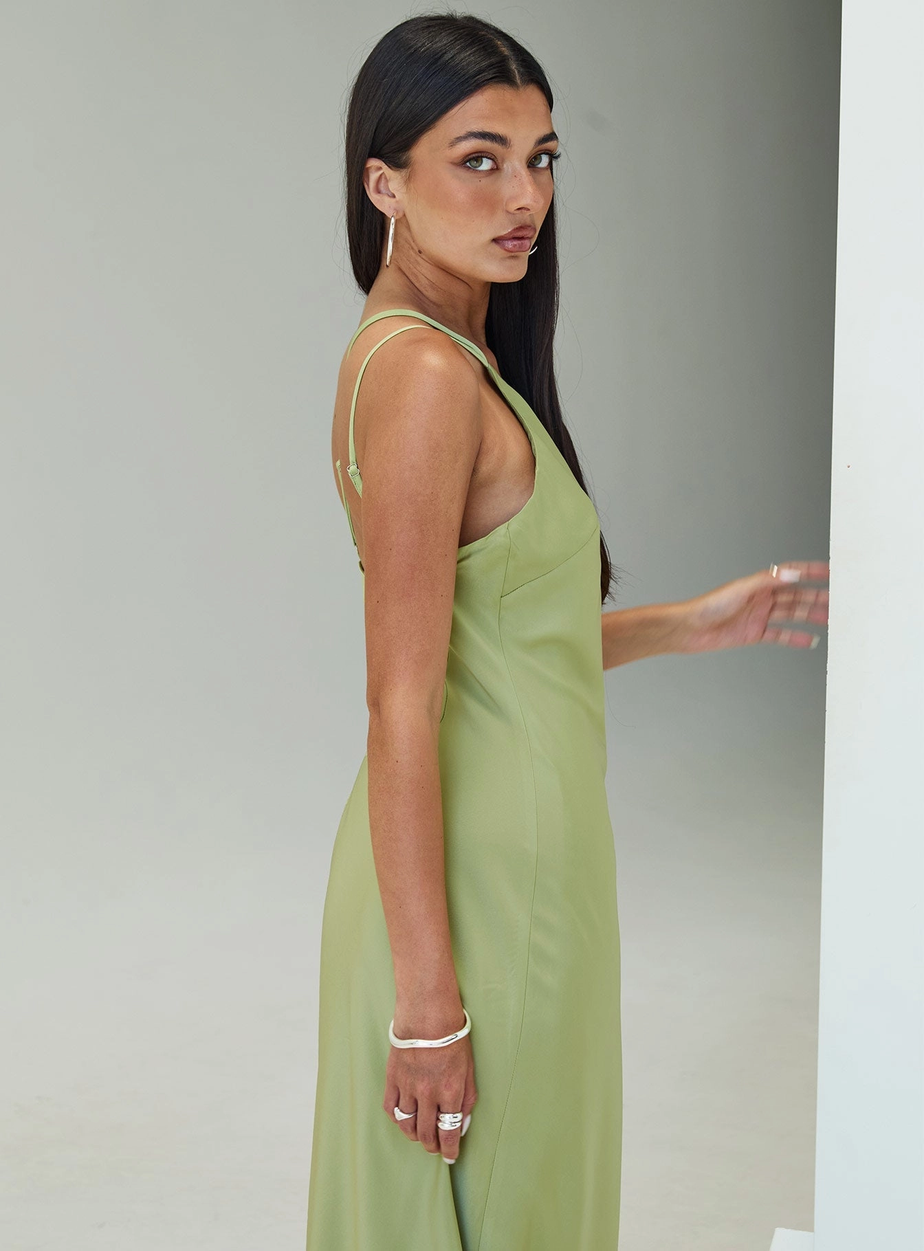 breathable-mesh Chic Motion Nehemiah One Shoulder Maxi Dress Green