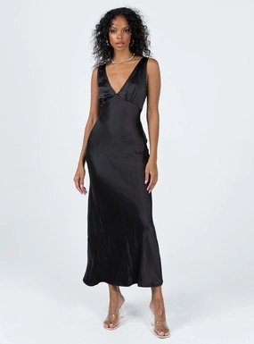 Fashionable Touch Nellie Maxi Dress Black