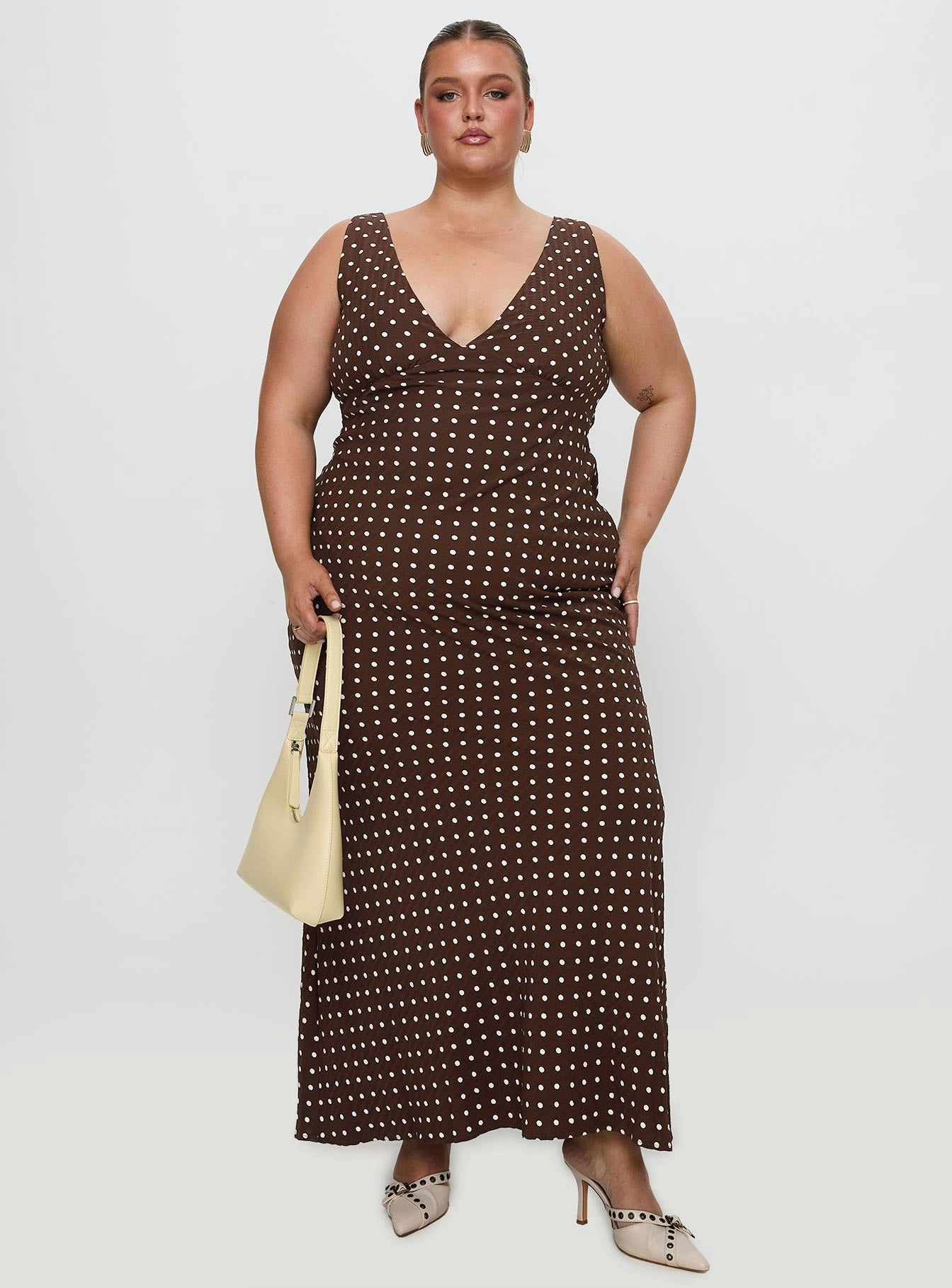 Nellie Maxi Dress Brown Polka Dot Curve Cruise-Wear Relaxed and Effortless