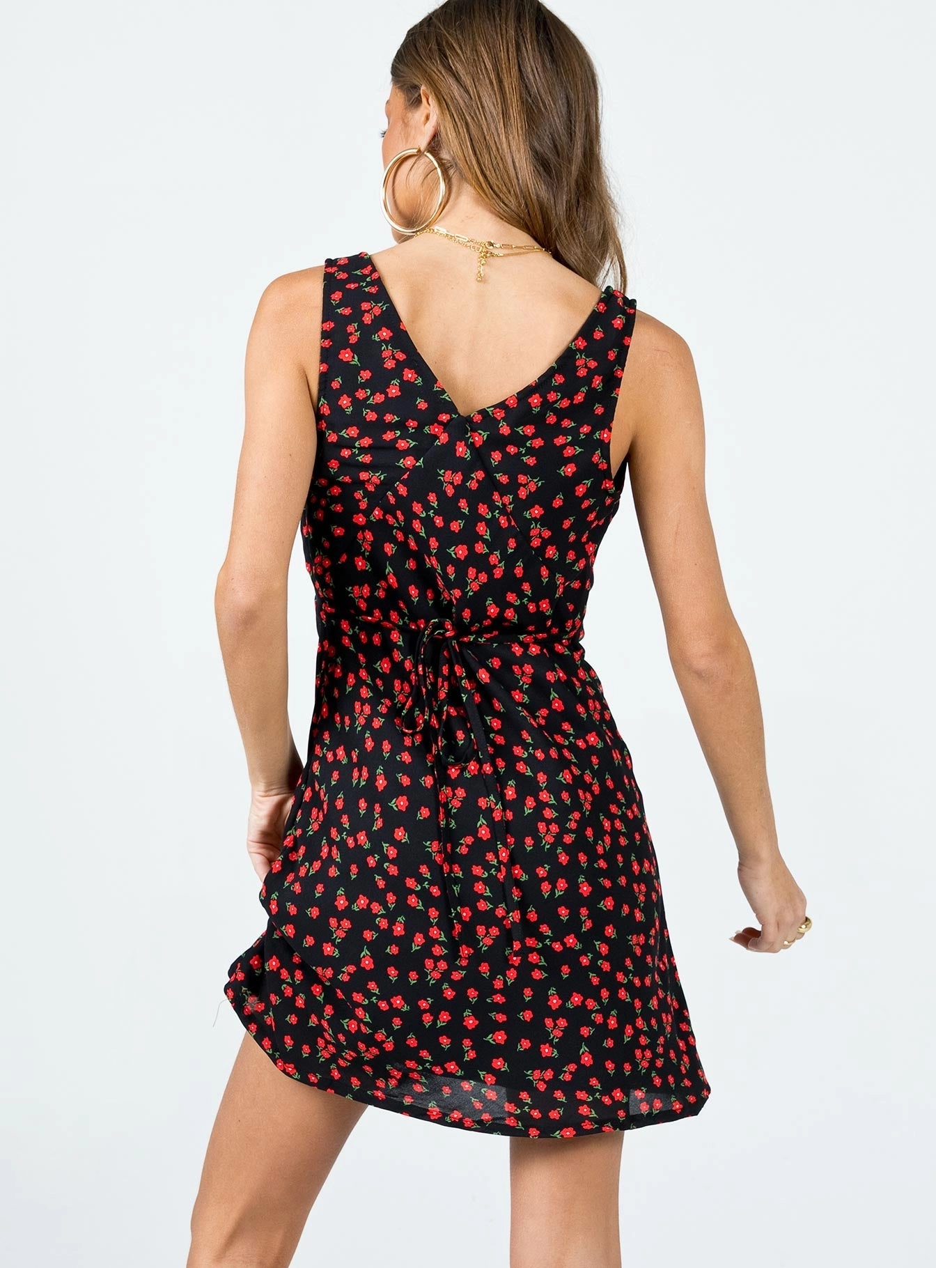 Flowing Lines Nellie Mini Dress Black / Red Floral