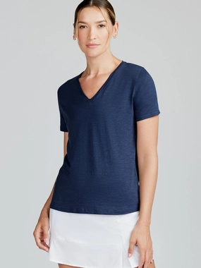 Lightweight Look Effortless Look All Day V-Neck T-Shirt