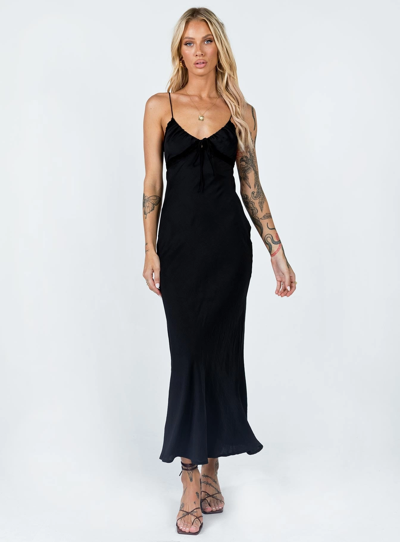 Emily Maxi Dress Black Velvet-Sleeve Matte Look
