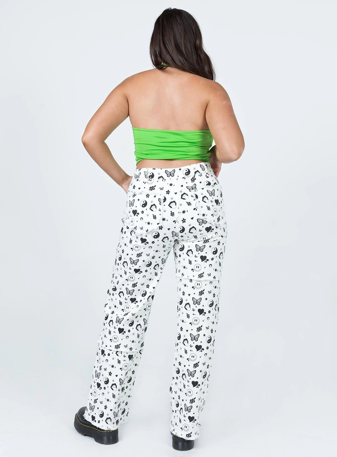 Love Me Not Denim Jeans White Quick Match Classic Wear Morning Stroll