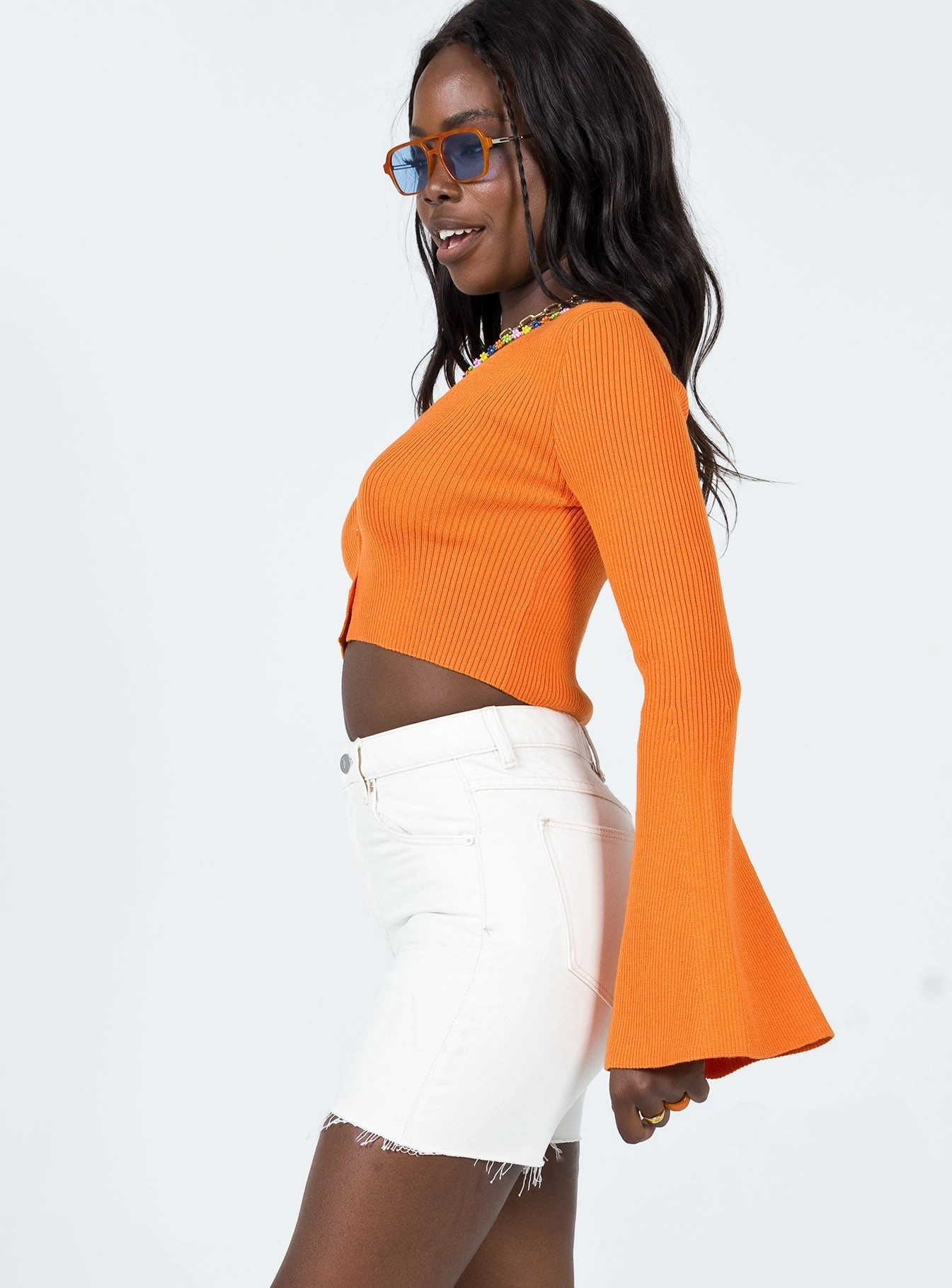 Casual Layer Abrand Claudia Cut Off Shorts Stone White