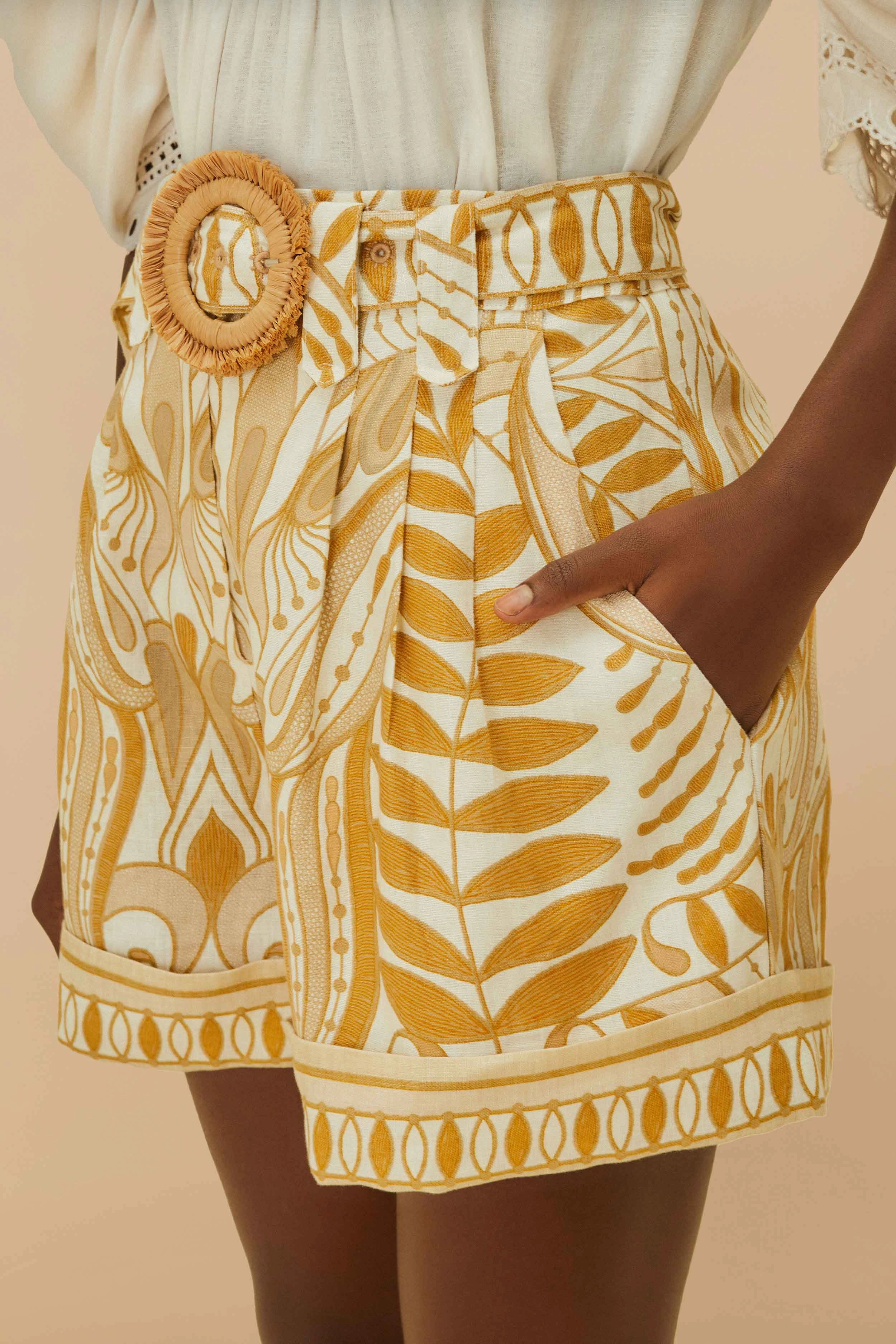 Personalized Off-White Lace Nature Shorts
