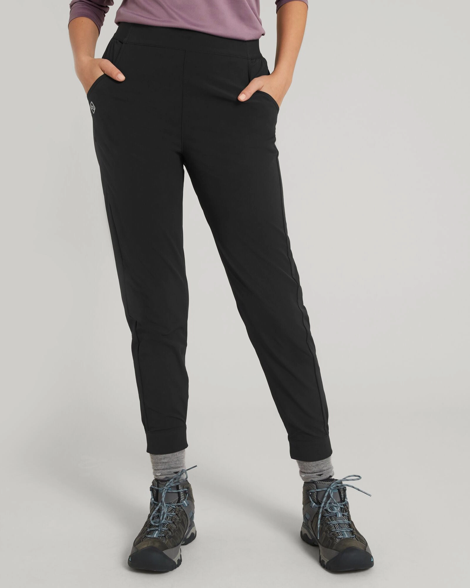 Women's ULT-Hike Joggers - Black Trendy Layering