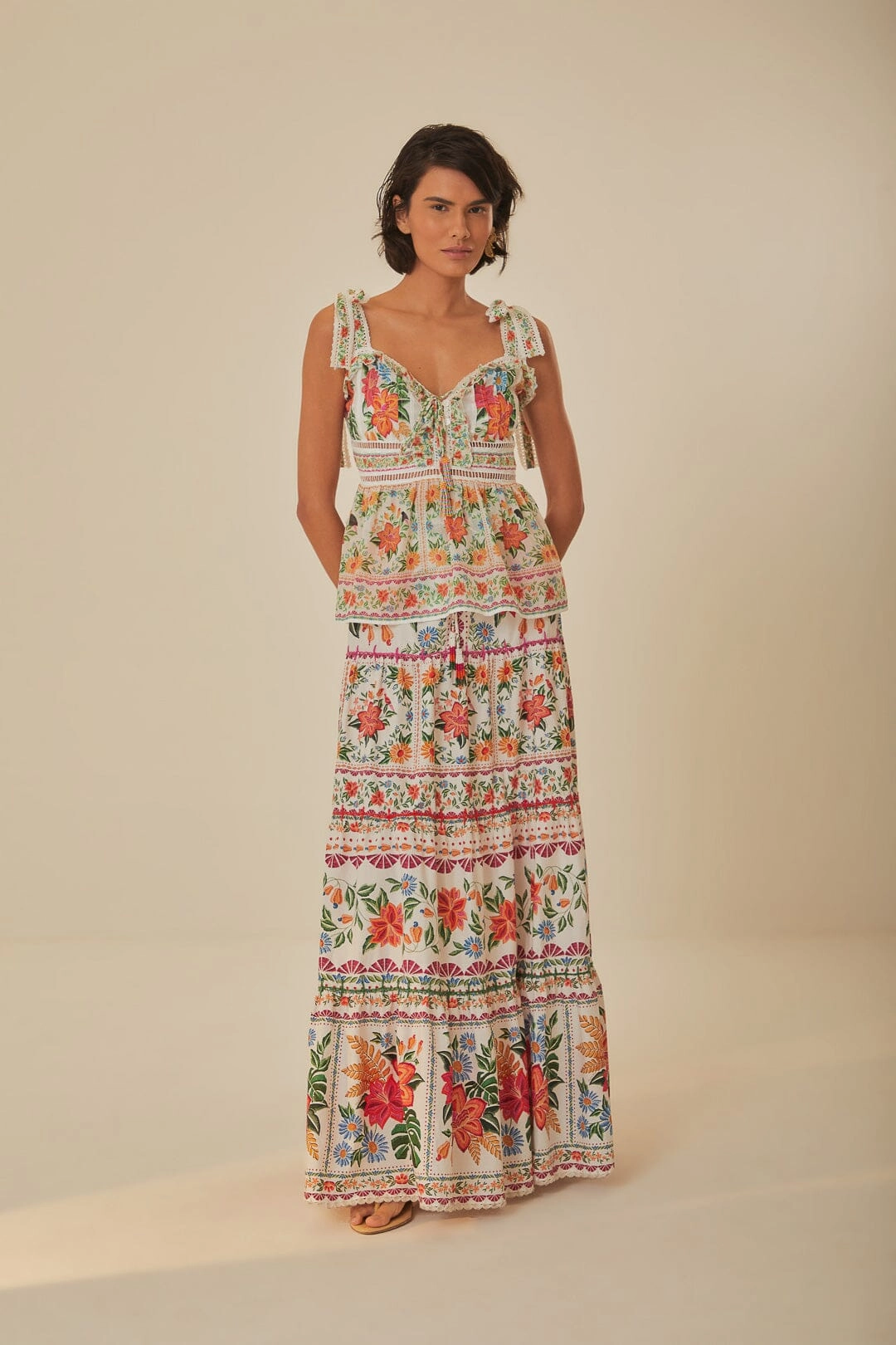 Relax Outfit Faux Leather Off-White Bloom Garden Maxi Skirt