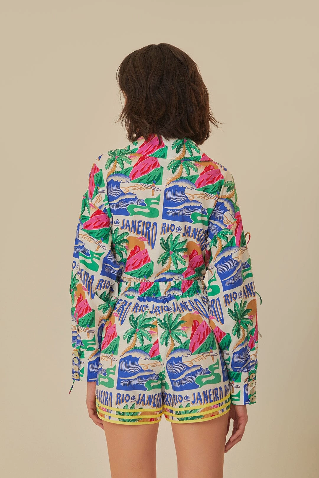 Mood Match Off-White Carioca Posters Shorts