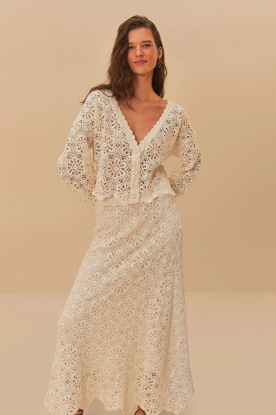 Comfy Wear Off-White Flower Crochet Skirt