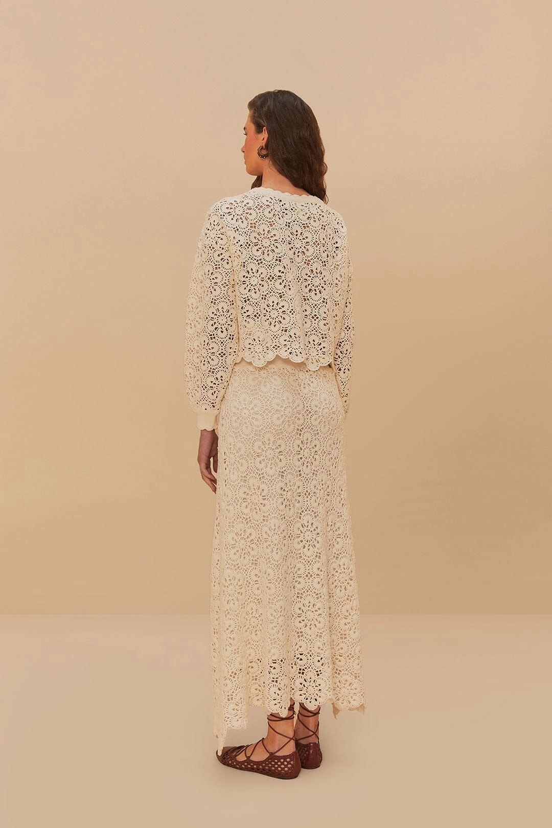 Lined interior Tiered Design Off-White Flower Crochet Skirt