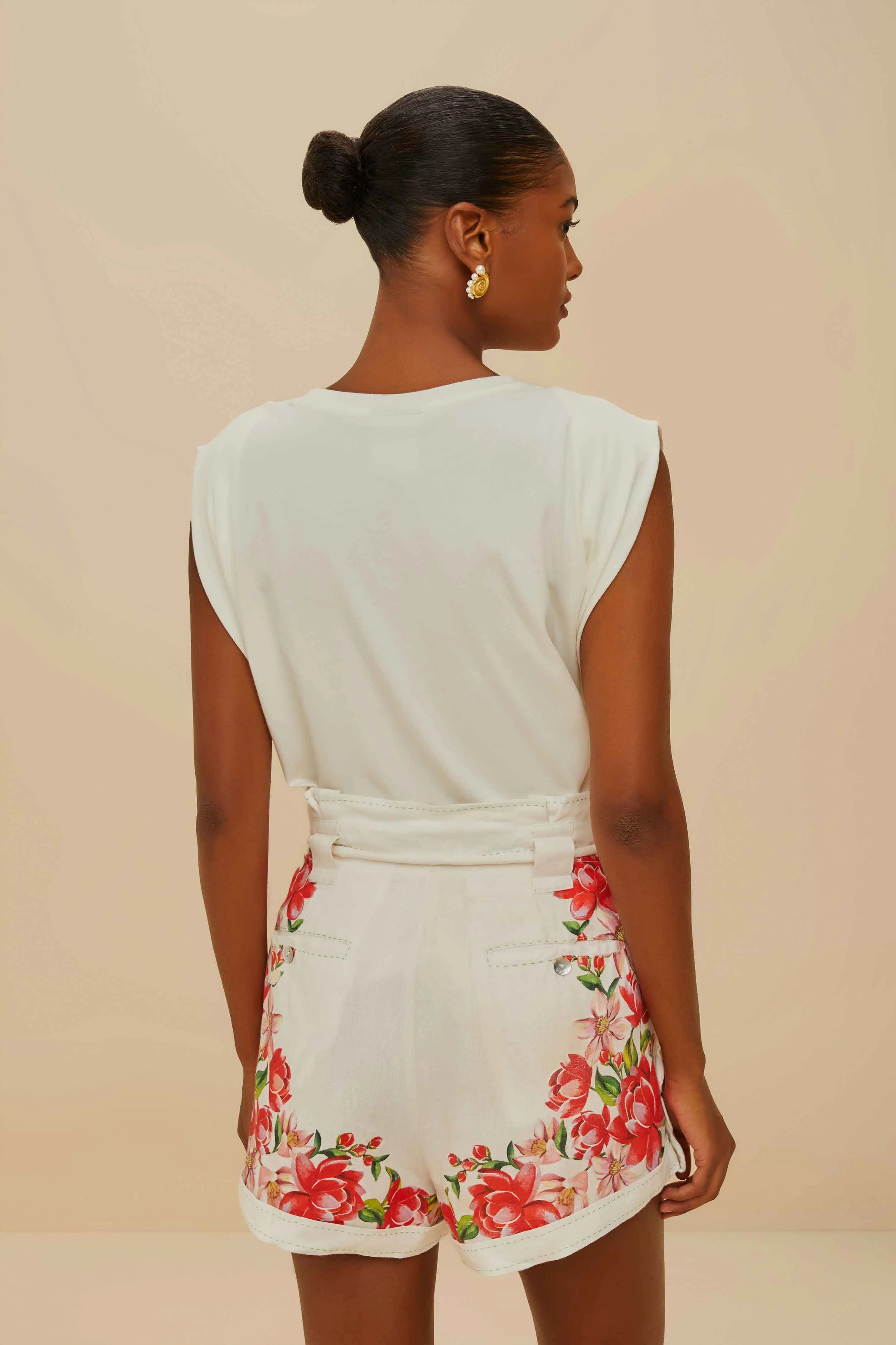 Party outfit Off-White Flower Tapestry Embroidered Shorts