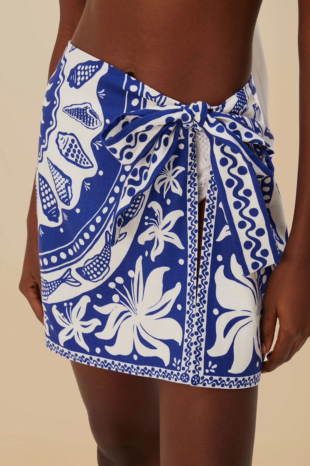 Off-White Ocean Scarf LENZING? ECOVERO? Euroflax? Mini Skirt All Occasion Seamless Edging