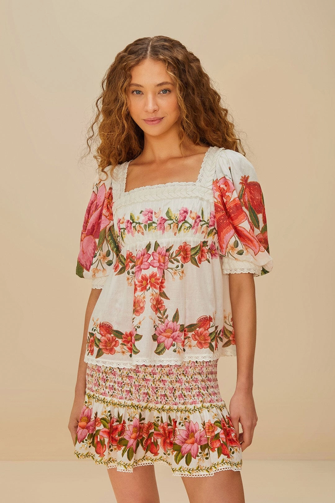 Sporty Casual On-The-Go Outfit Off-White Summer Fruit Mini Skirt