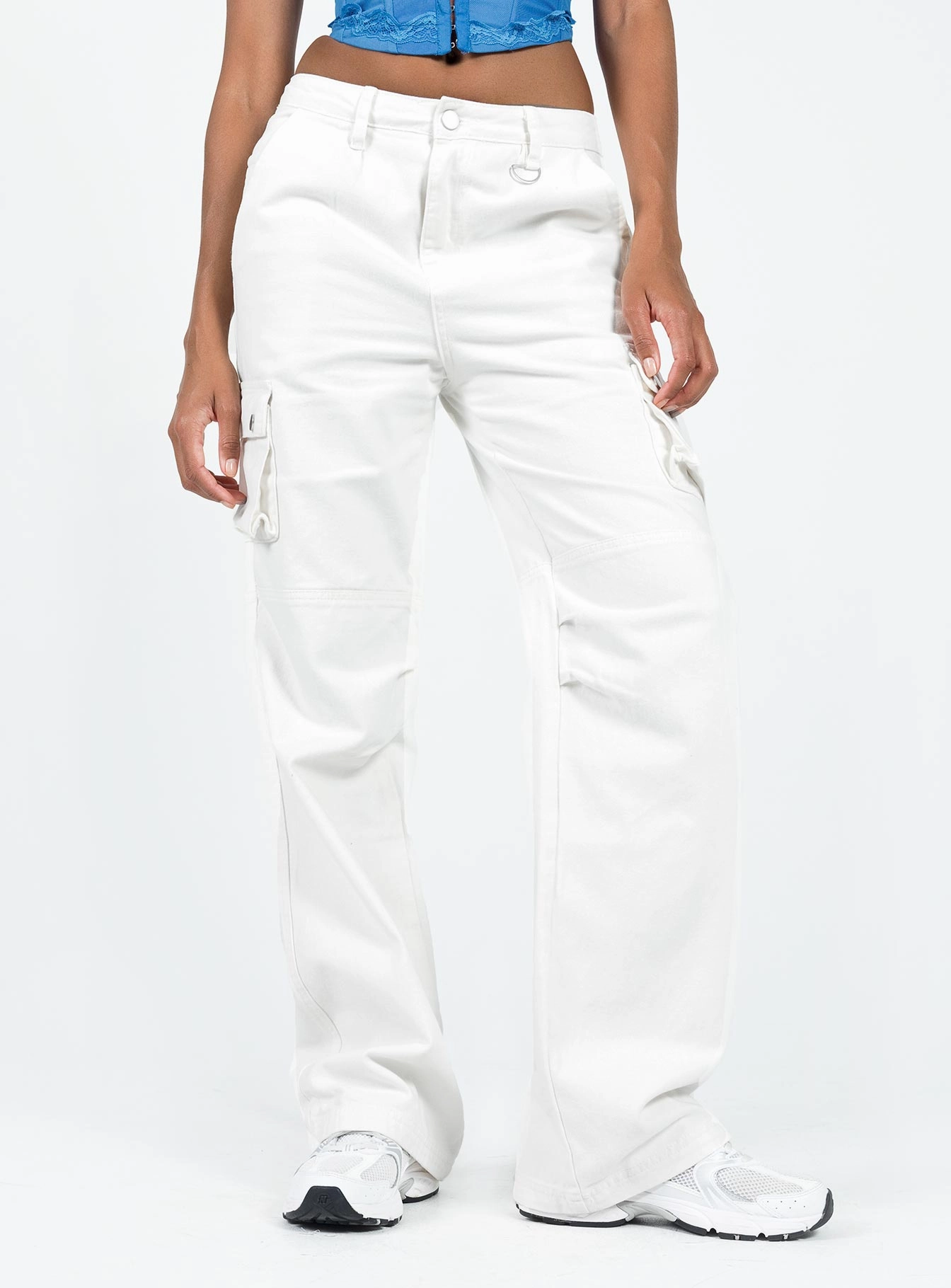 Paige Mid Rise Cargo Jean White True Fit