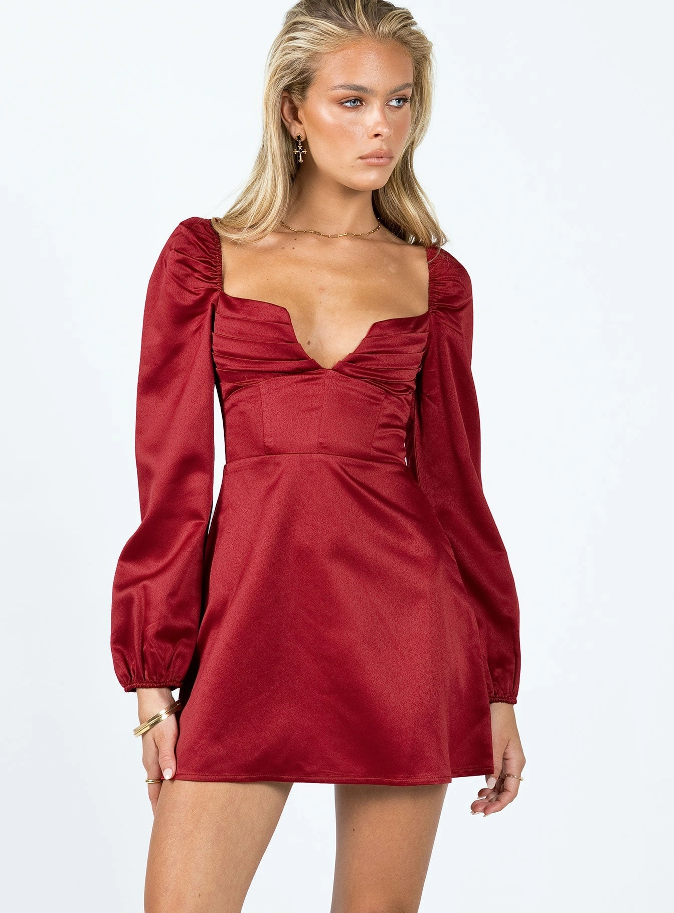 Della Long Sleeve Mini Dress Burgundy Soft Curve Timeless elegance