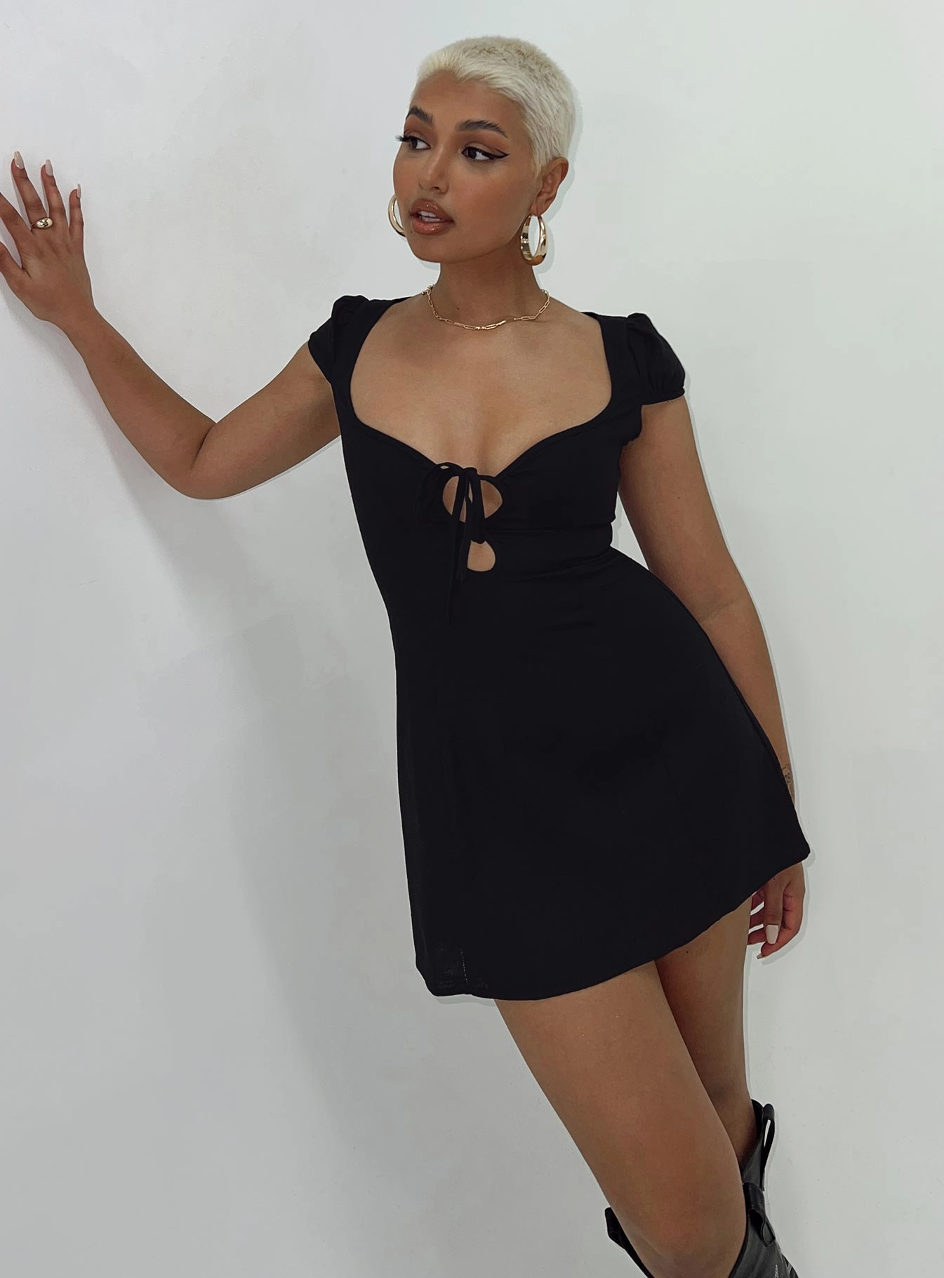 Alora Mini Dress Black warm tones