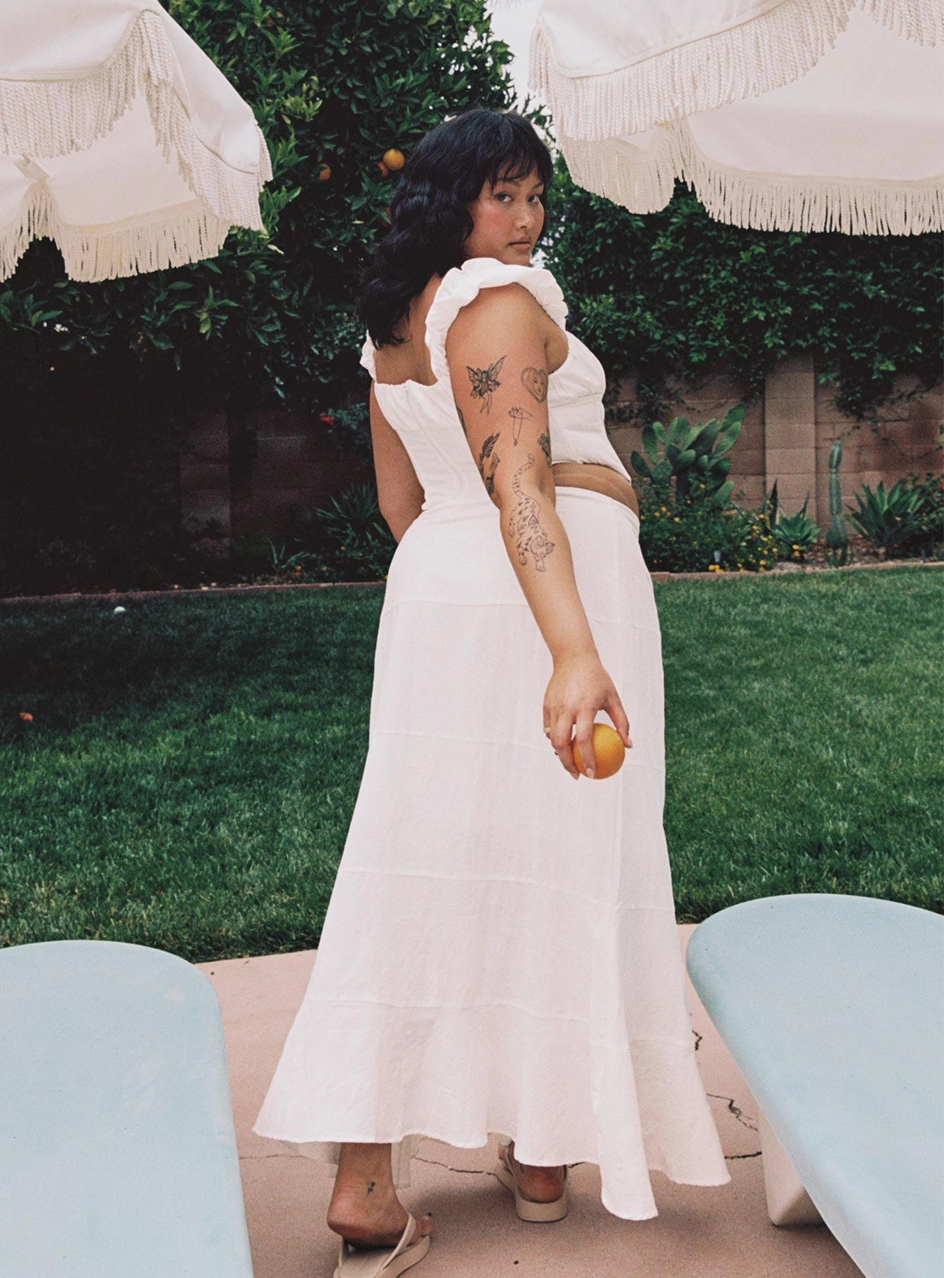 Slim Fit Band Raven Mid Rise Maxi Skirt White Curve