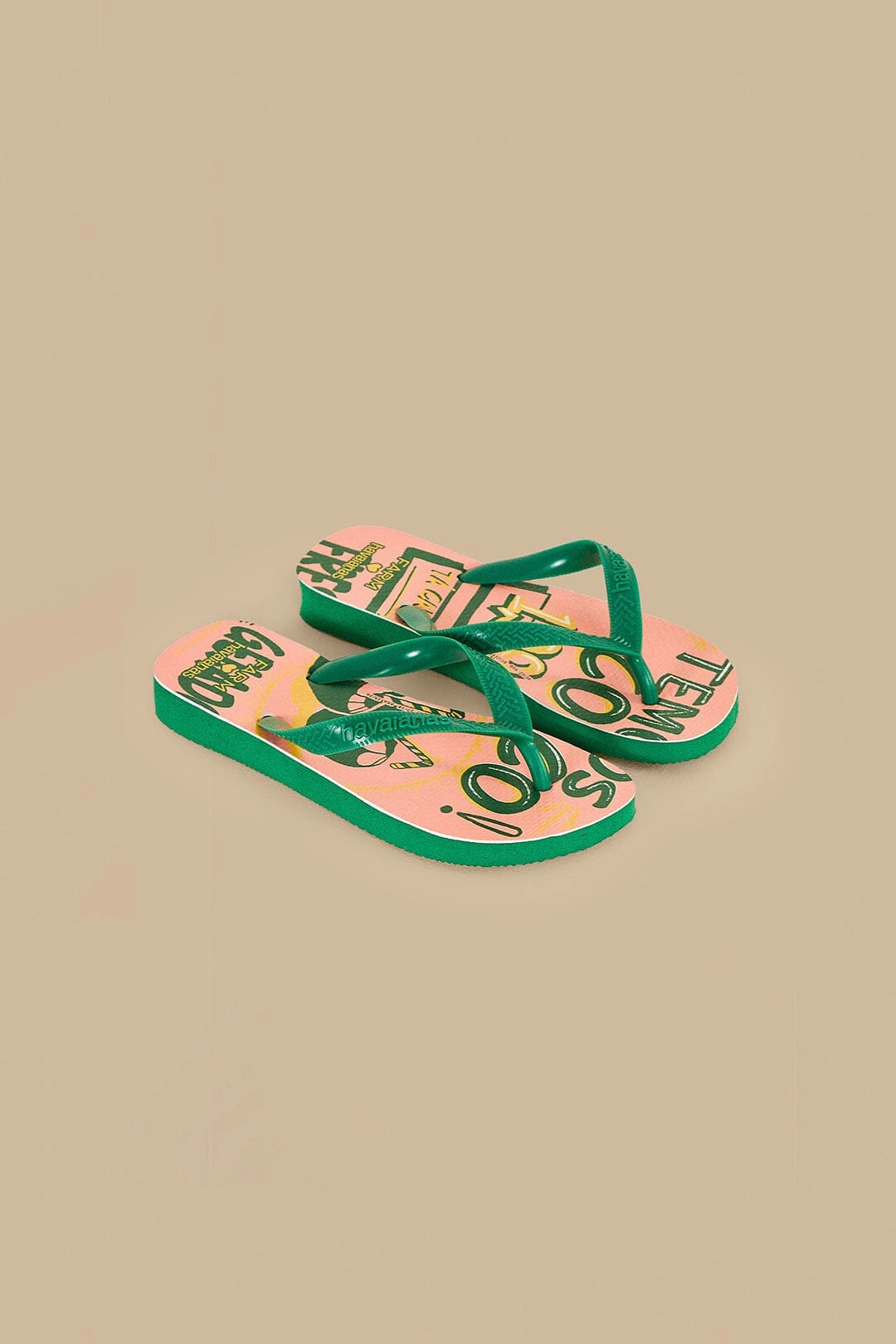Water-resistant Pink Temos Coco Havaianas Sandals