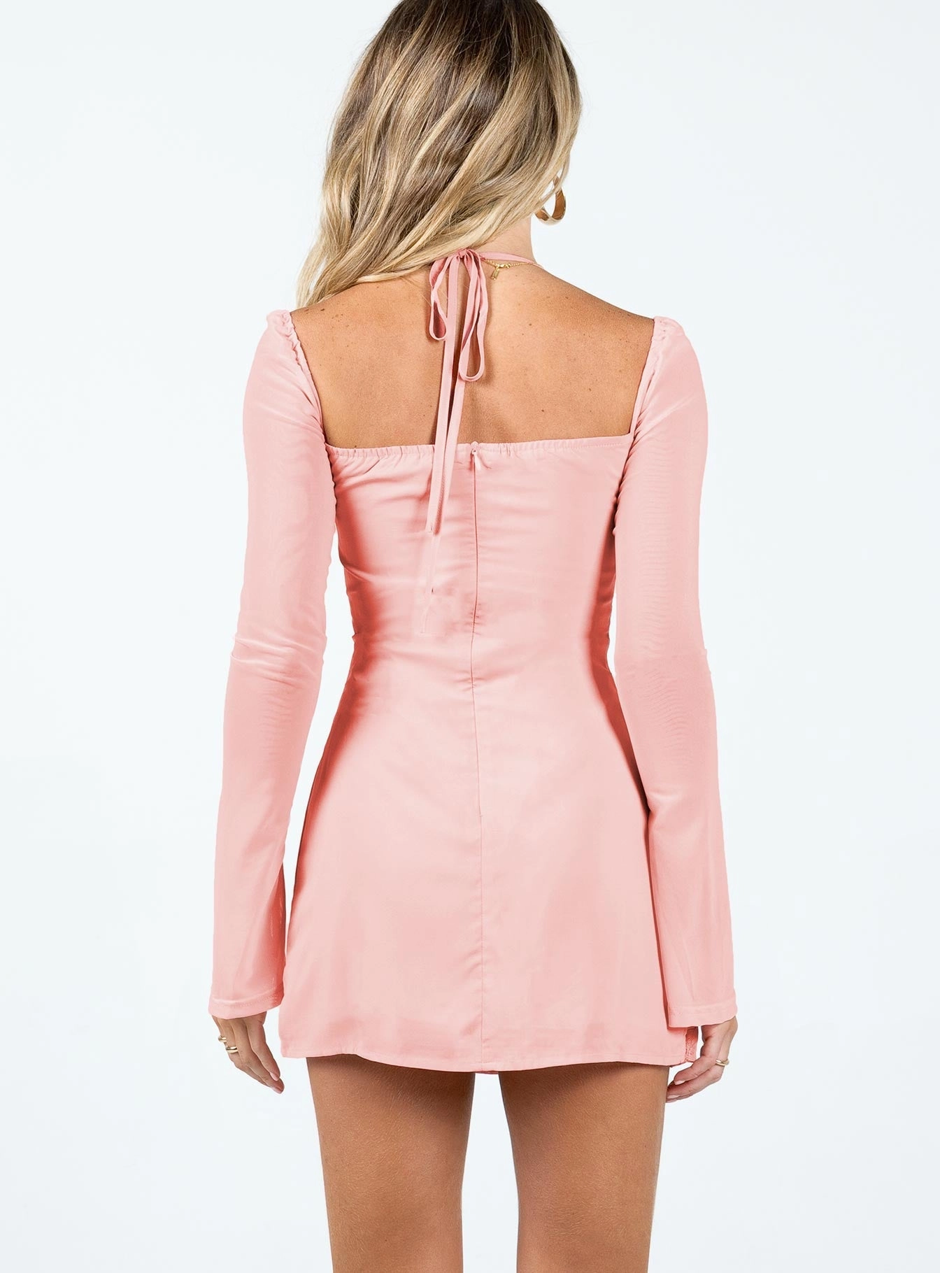 Dyer Sheer Sleeve Mini Dress Pink Glamorous look