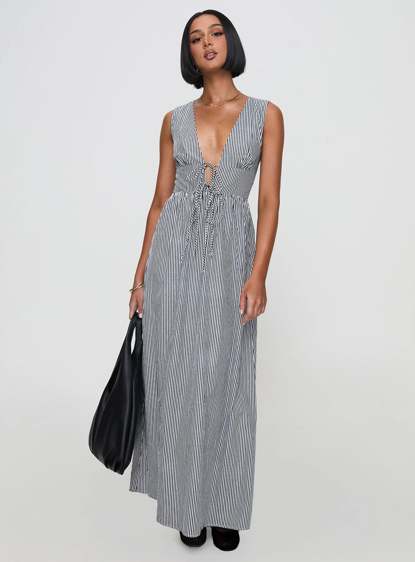 Perfect Wear Linen Soft Pokey Maxi Dress Black / White Stripe