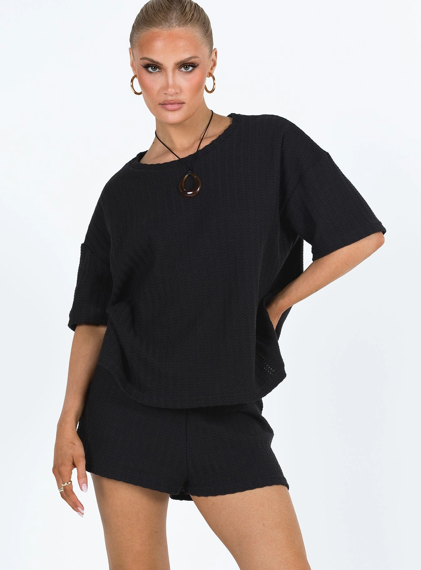 Microfiber Blend Fabric Layer Ready Cammie Knit Set Black