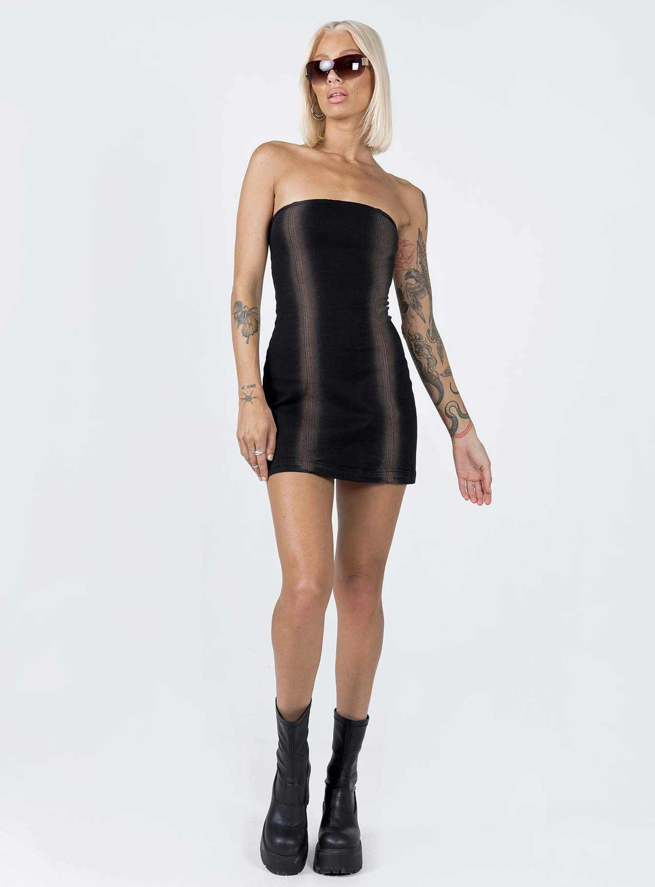 Pre Show Denim Mini Dress Black Minimal Curve Easy Texture