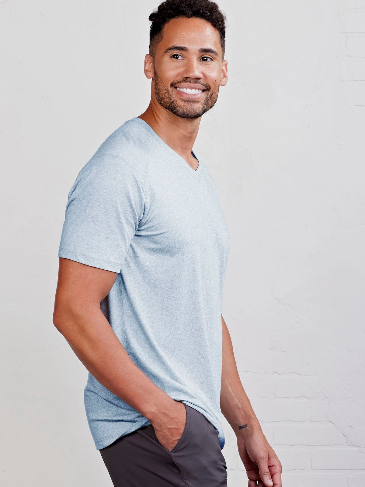 Carrollton Fitness V-Neck T-Shirt Picnic