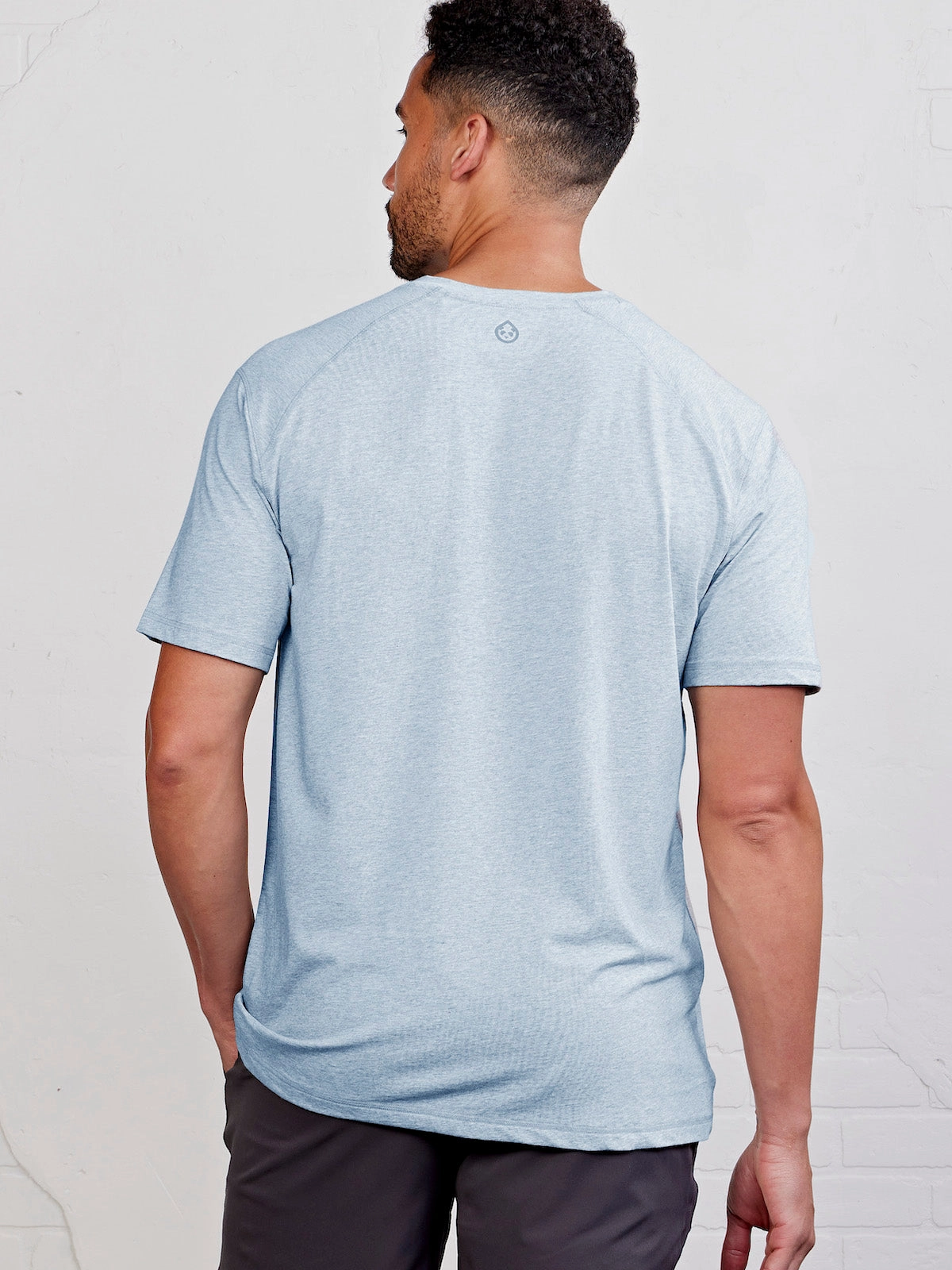 Carrollton Fitness V-Neck T-Shirt Fresh and Cool Active Wear