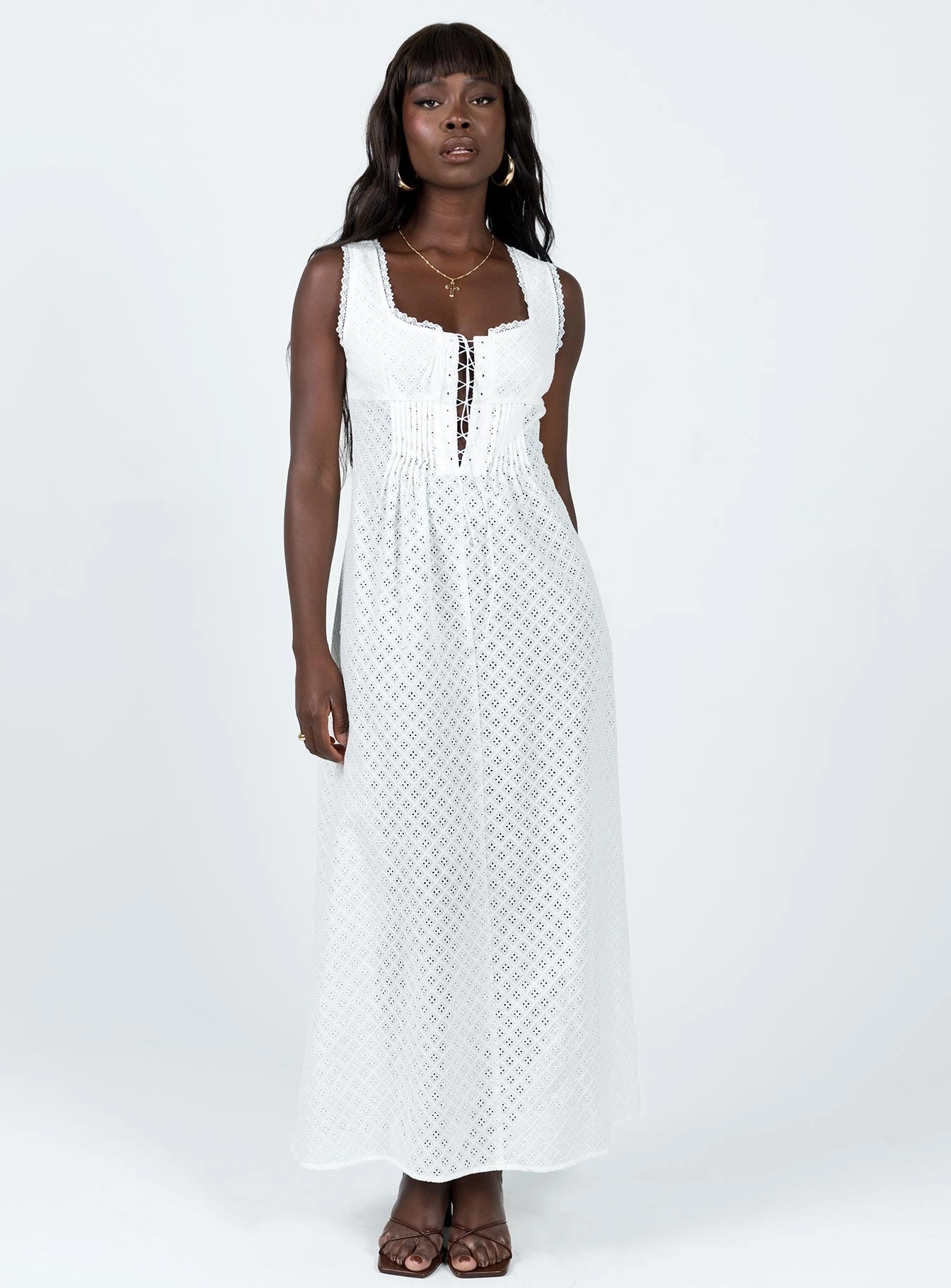 Fashionable outfit for outings Eason Maxi Dress White