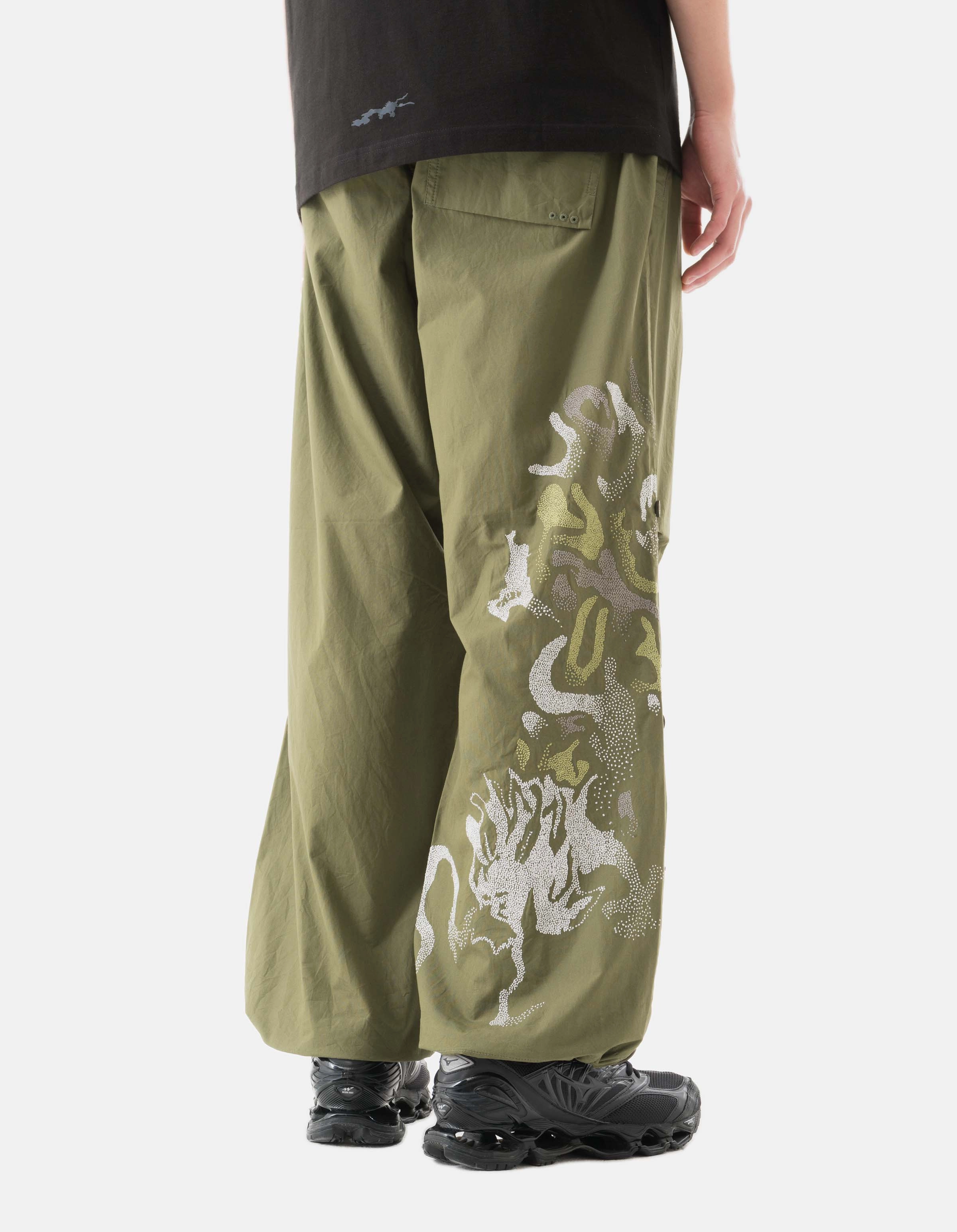 7082 Pointillist Dragon Embroidered Snopants? Olive OG-107F Everyday Comfort Fit