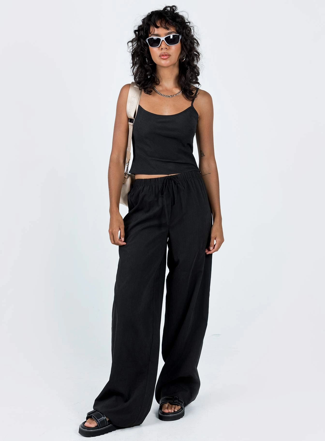 Chic Comfort Hidden pockets Paigey Set Black