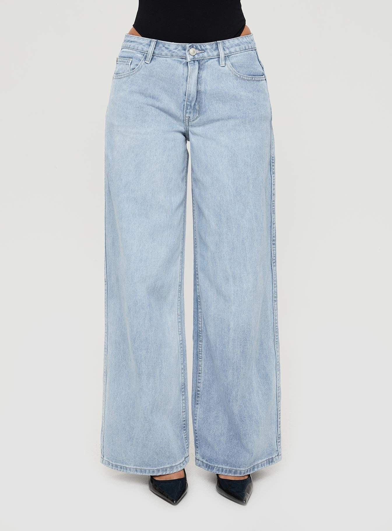 Ramos Low Rise Wide Leg Jeans Light Blue Wash Petite Any Occasion