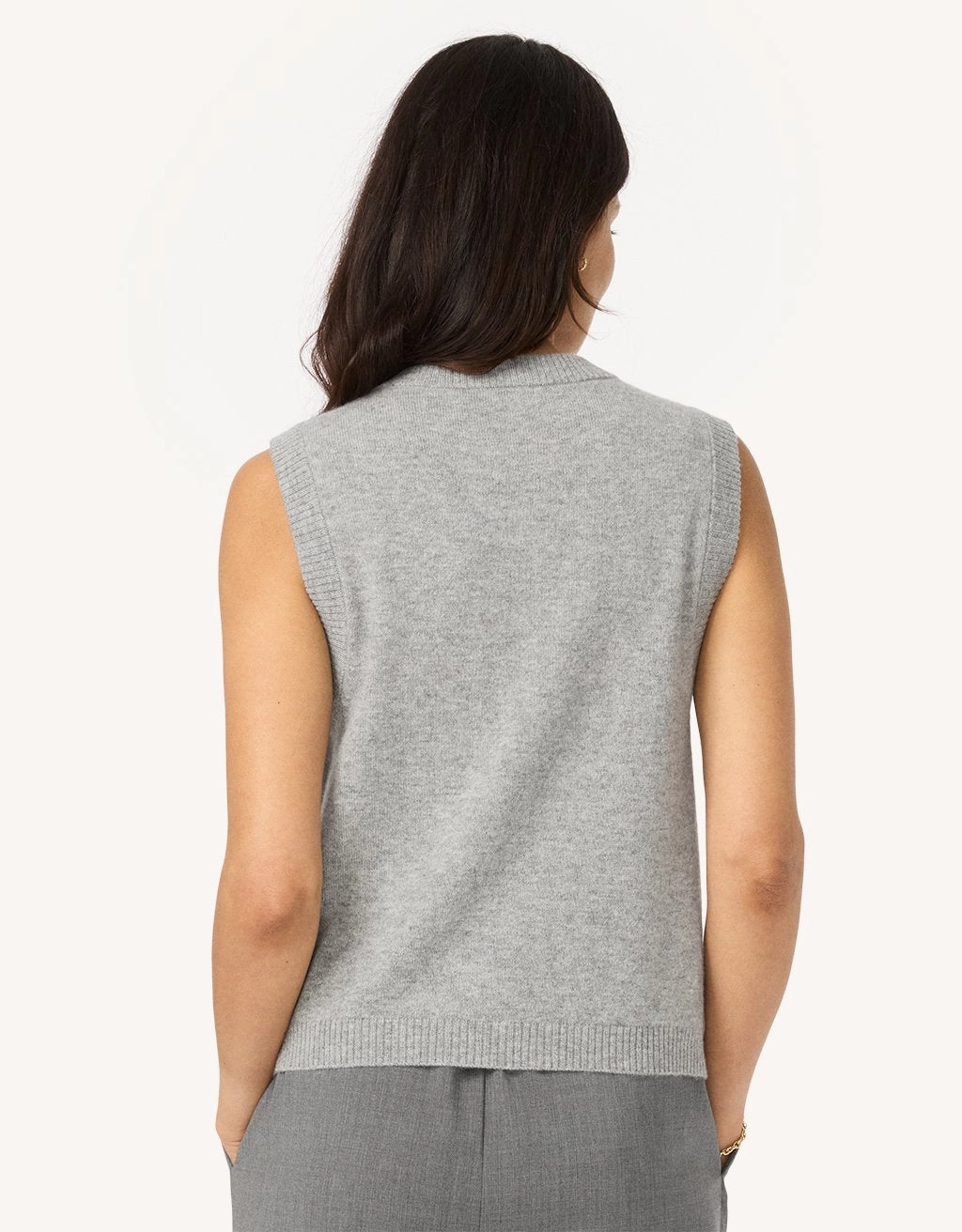 Luxury Fiber Blend Cozy Piece Unsubscribed Everyday-Weight Cashmere Sweater Vest