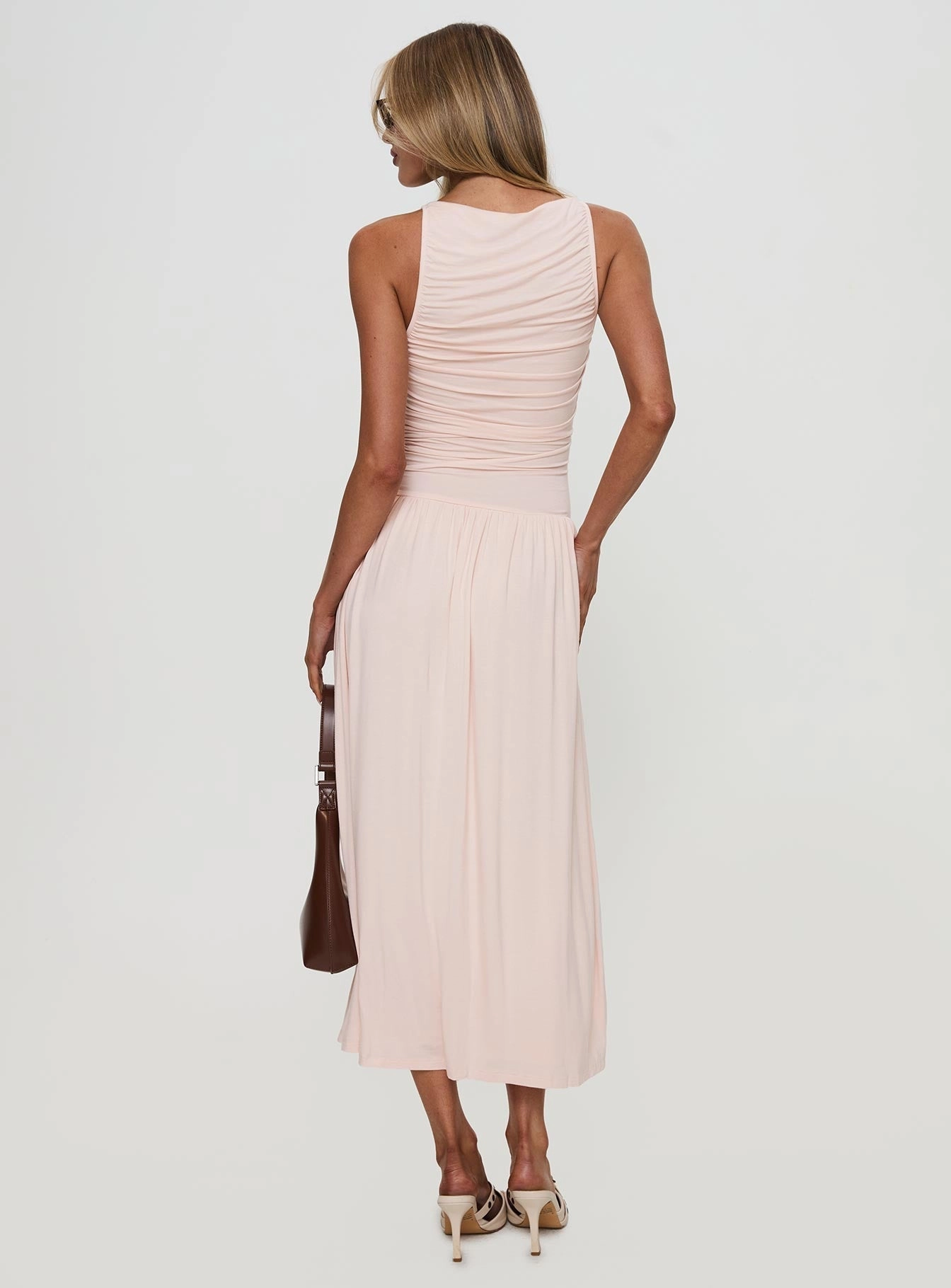 Must-have Romantic dinner wear Reveur Ruched Maxi Dress Pink
