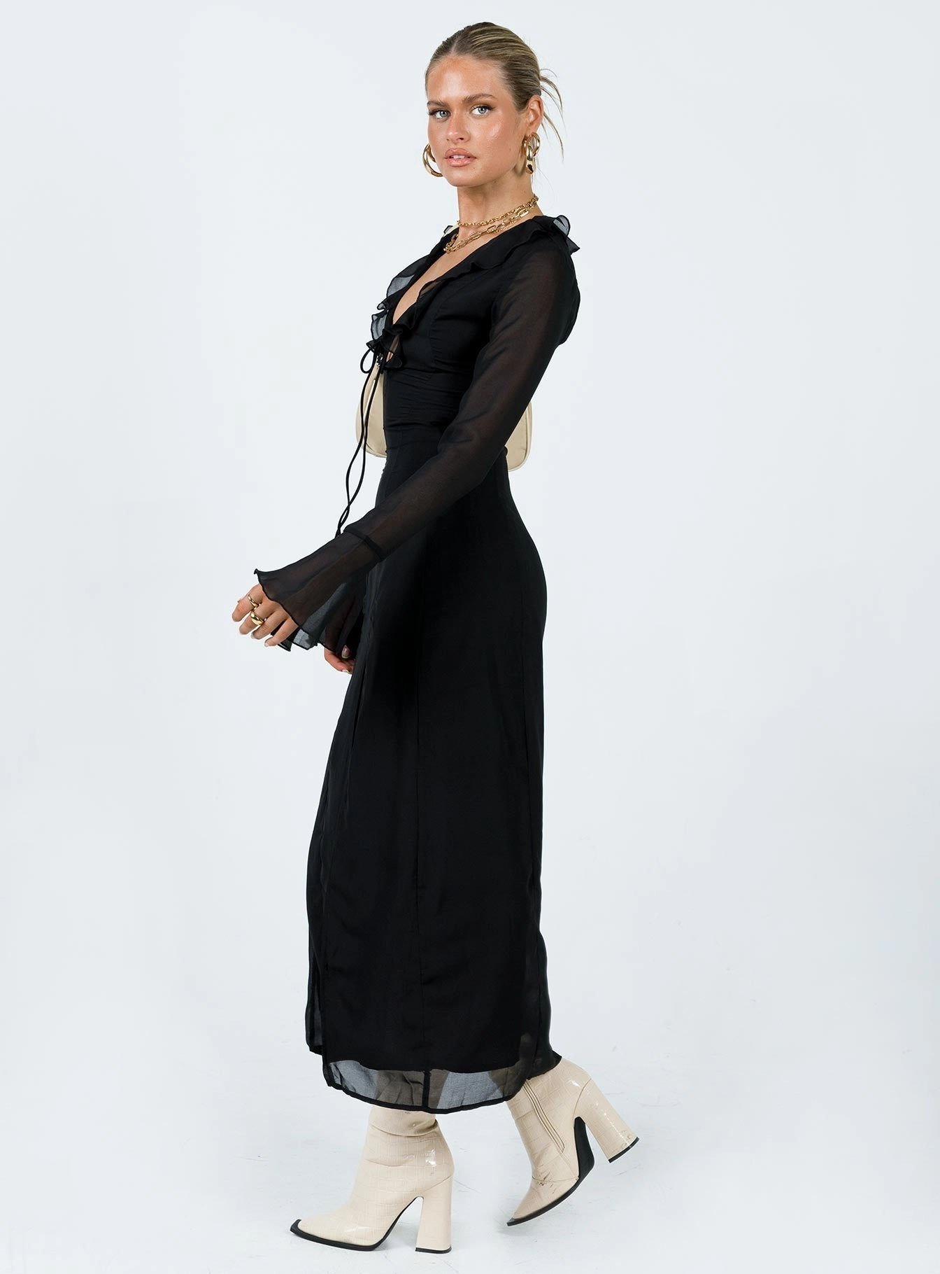 Chilly Comfort Youthful Style Rosalia Maxi Dress Black