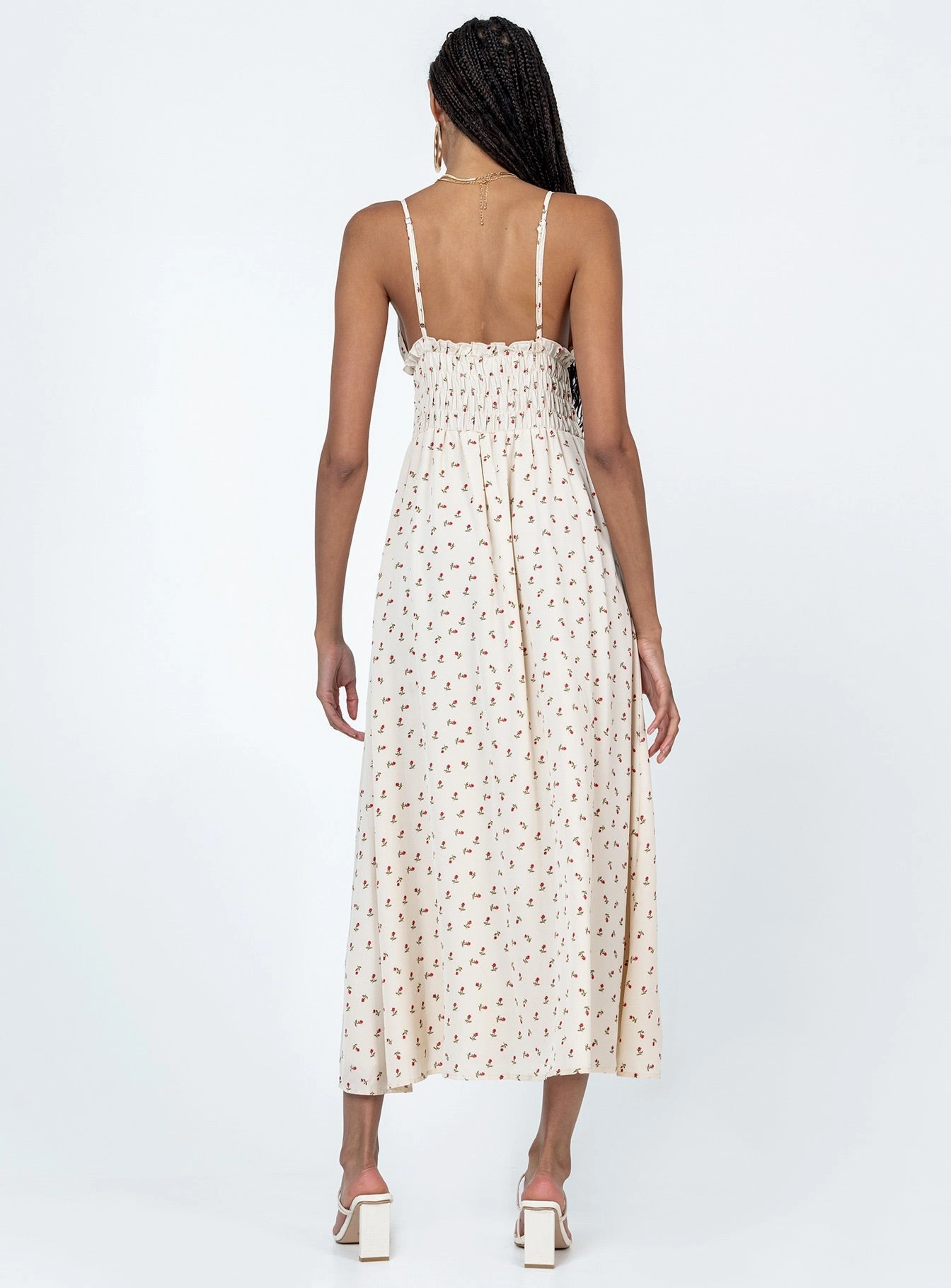 Roza Maxi Dress Beige Flowing Design