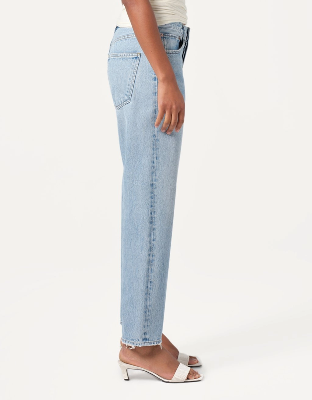 Minimalist Styling agolde 90s crop jean