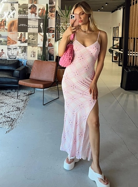 Smooth Design Low-Waist Amity Maxi Dress Pink Multi