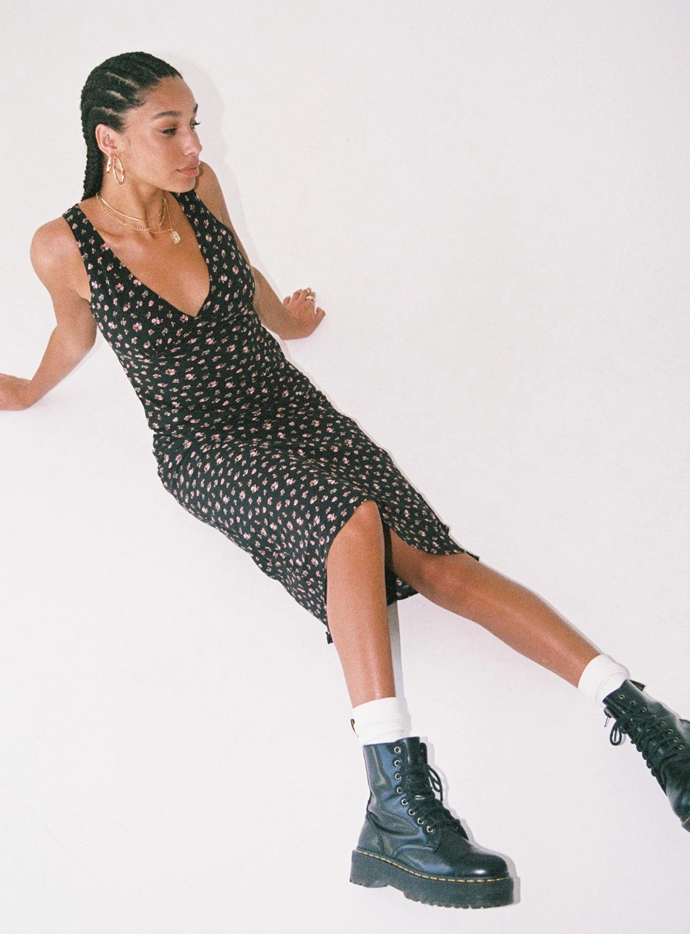 Sariah Midi Dress Black Kind Light