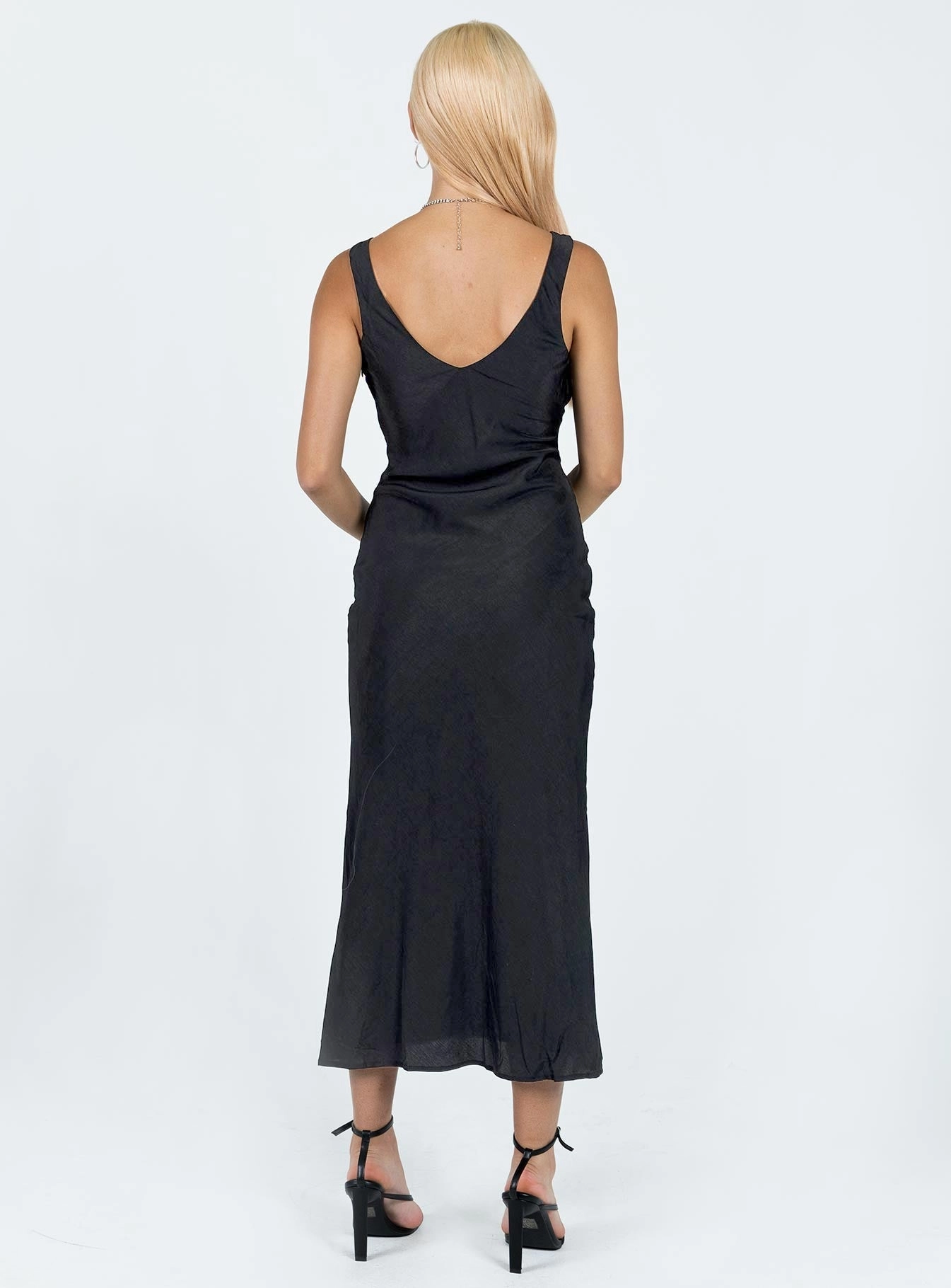 Hannelle Maxi Dress Black Urban Motion