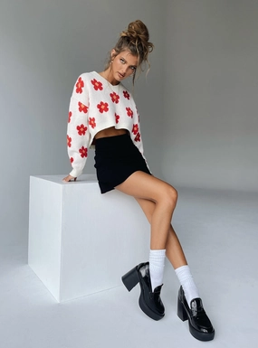 Selby Mini Skirt Black Seamless Design