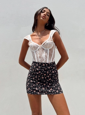 Resale Value Selby Mini Skirt Black Floral