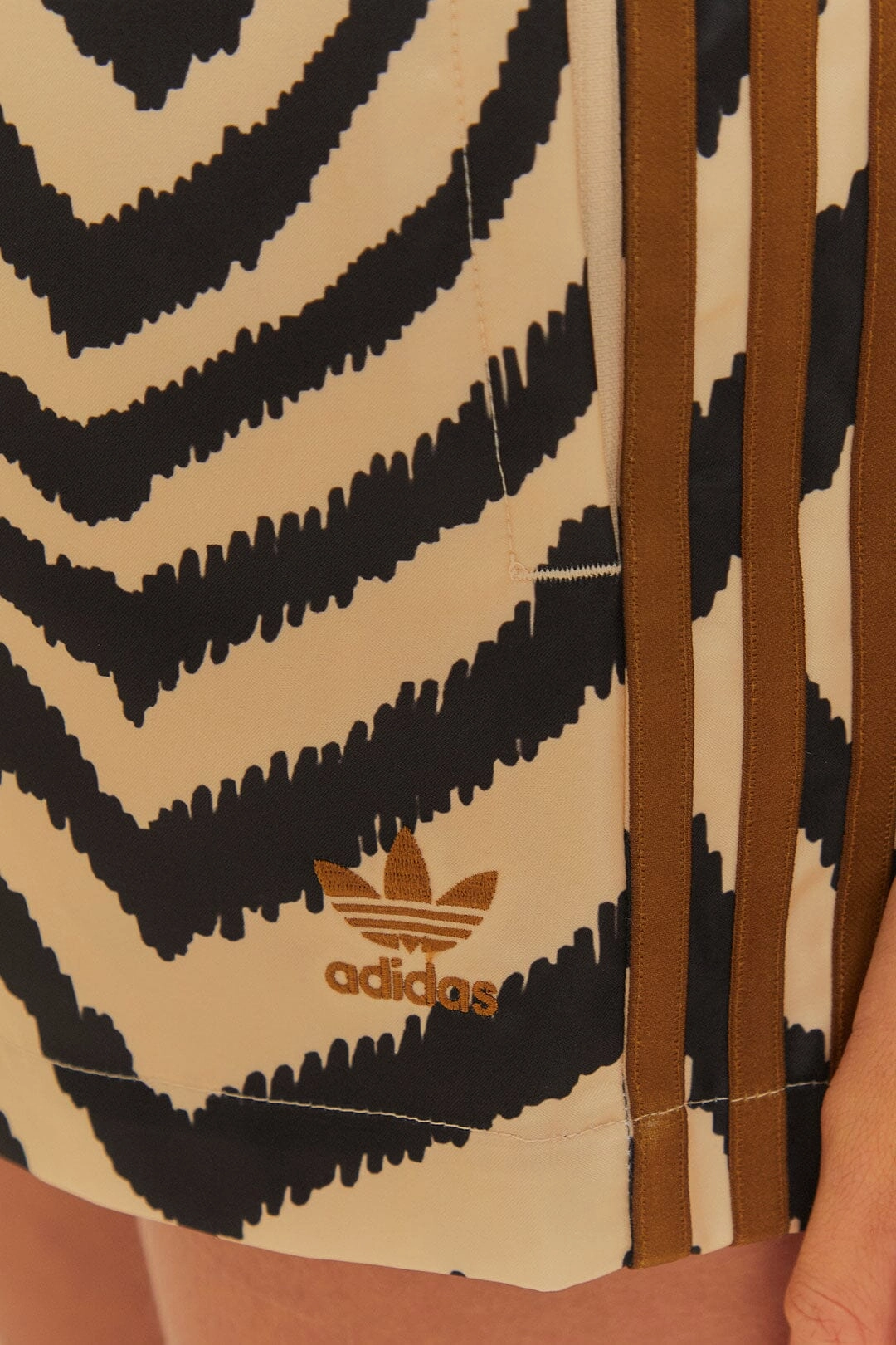 On-the-Go Shorts Beige Adidas Farm Rio Shorts