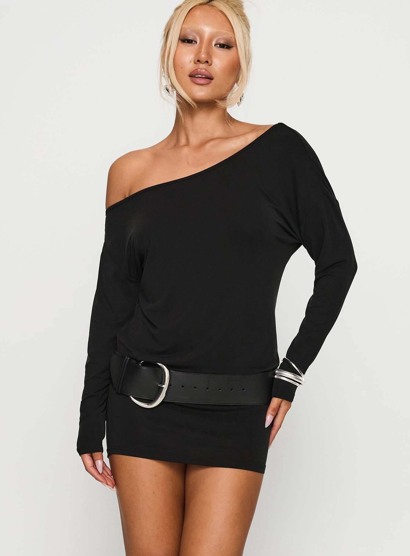 Minimalist fit-and-flare Textured Look Shelisa Mini Dress Black