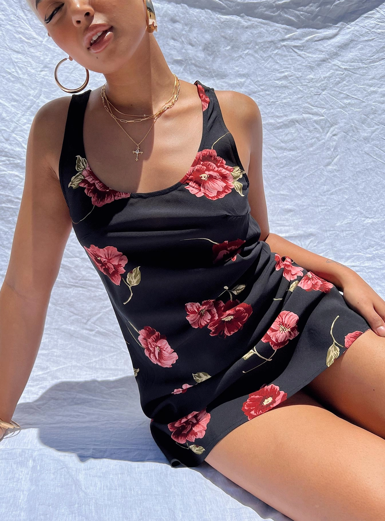 Classic Flow Shelli Vintage Floral Mini Dress Black / Multi