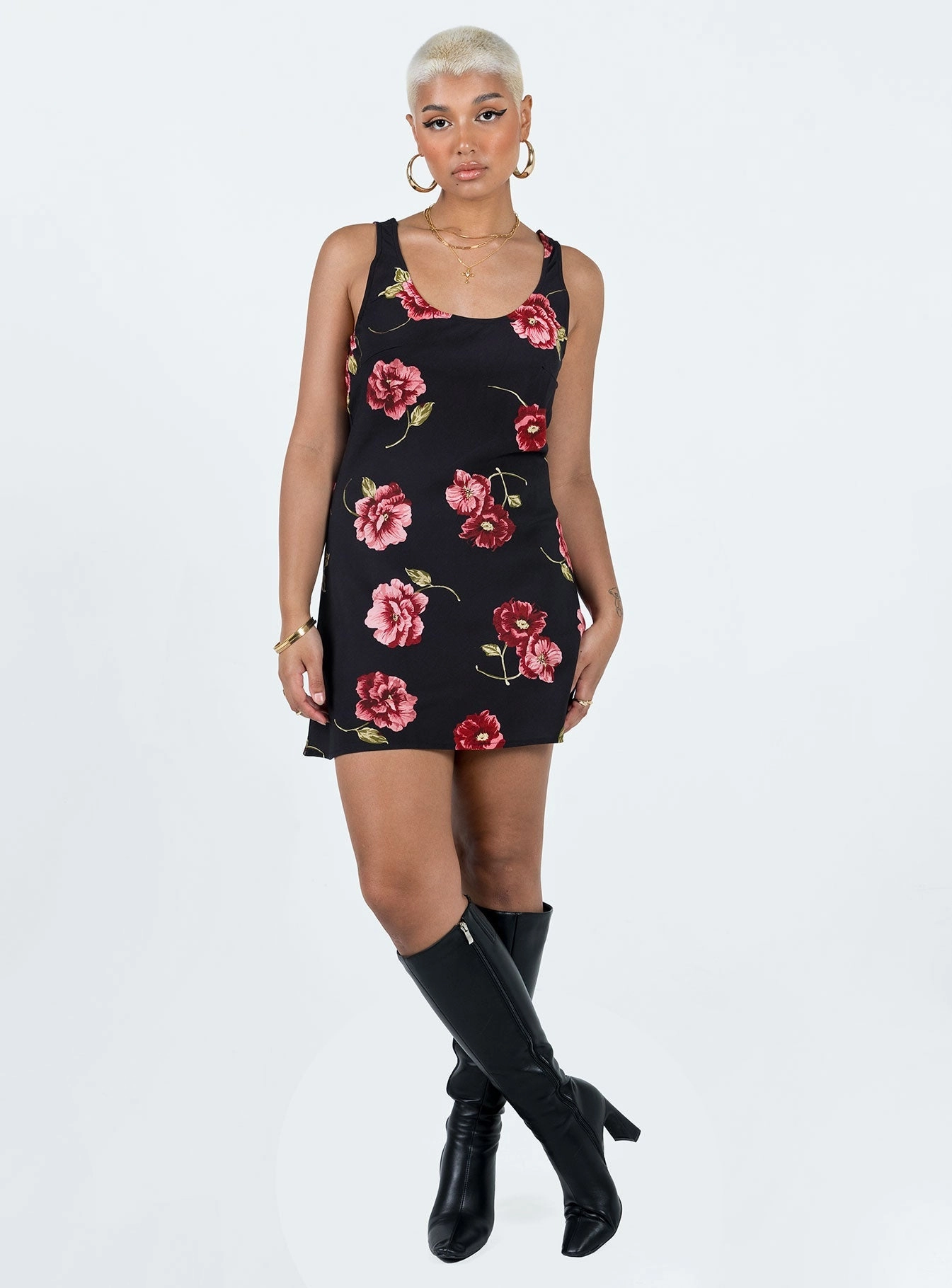 Shelli Vintage Floral Mini Dress Black / Multi Comfortable fit-and-flare dress