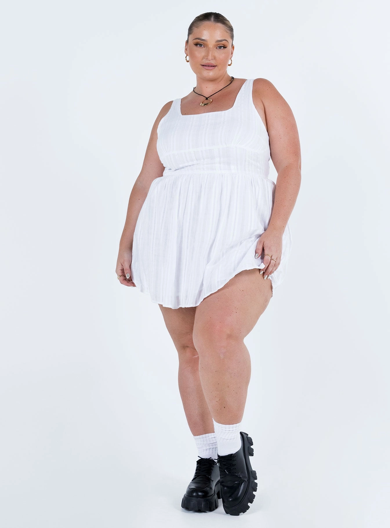 Clean Style Lorinda Mini Dress White Curve