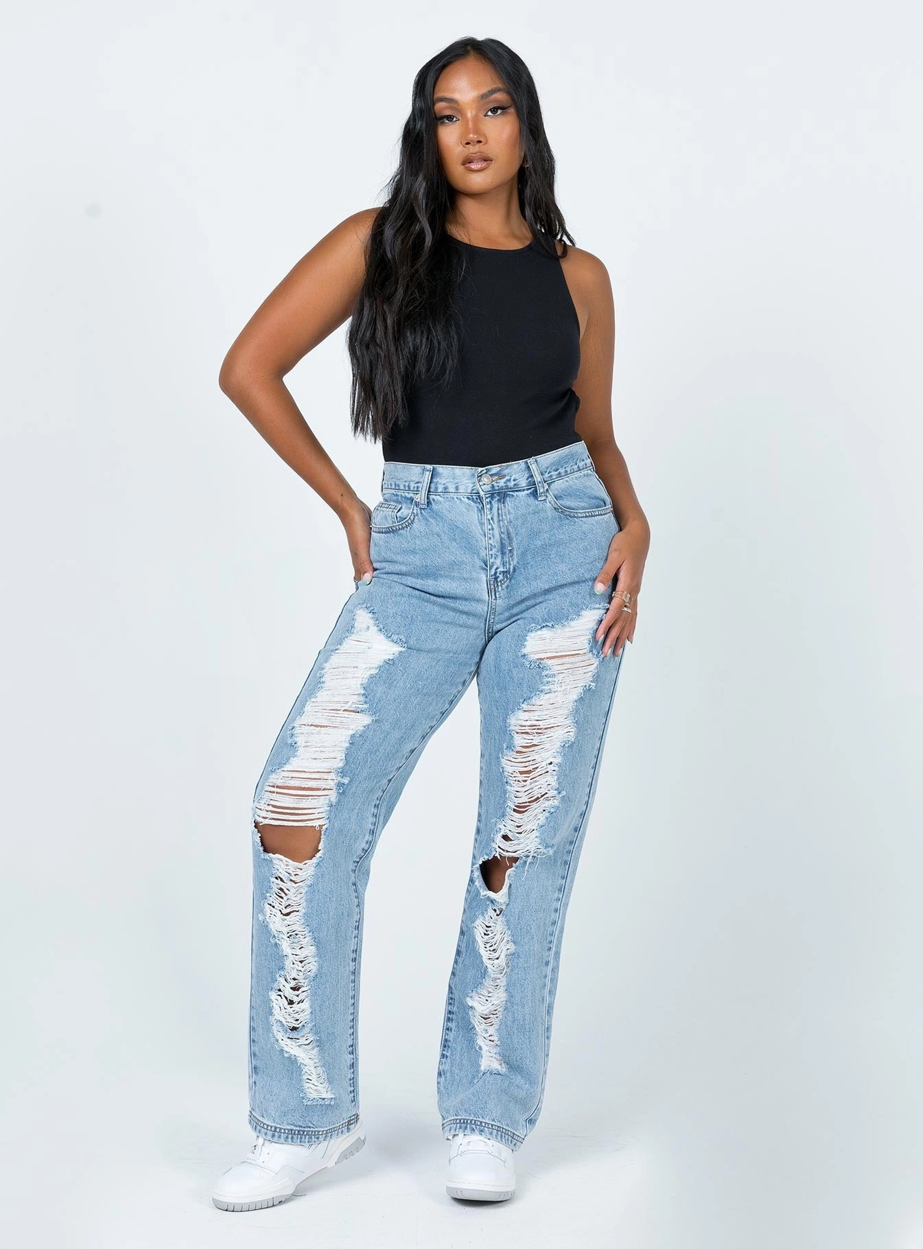Gym Ready Evening Stroll Nugal Ripped Denim Jeans